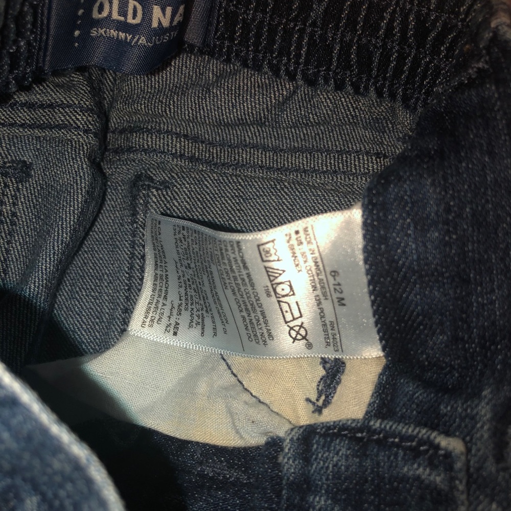 Jeans - Picture 3 of 3